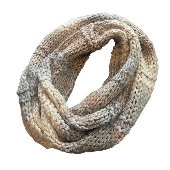 Steve Madden | Neutral Knitted Infinity Scarf - Picture 1 of 5